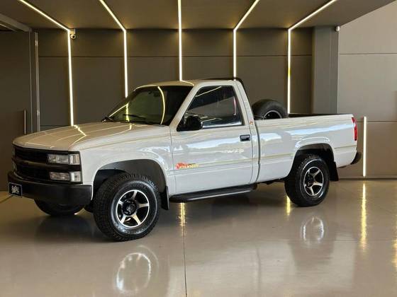 CHEVROLET SILVERADO 4.1 4X2 CS 18V DIESEL 2P MANUAL